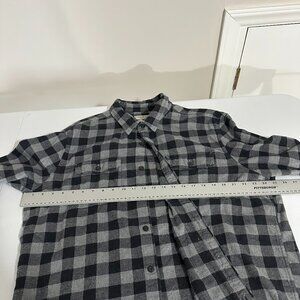 AMERICAN EAGLE OUTFITTERS